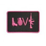 Нашивка PVC/ПВХ с велкро Love Guns Чёрный с розовым